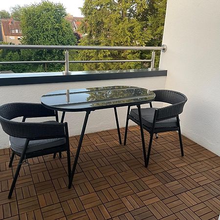 Moderne Ferienwohnung In Gelsenkirchen-Schalke Fuer 1 Bis 7 Personen Mit Terrasse, Ideal Fuer Gruppen & Stadionbesuche Zewnętrze zdjęcie