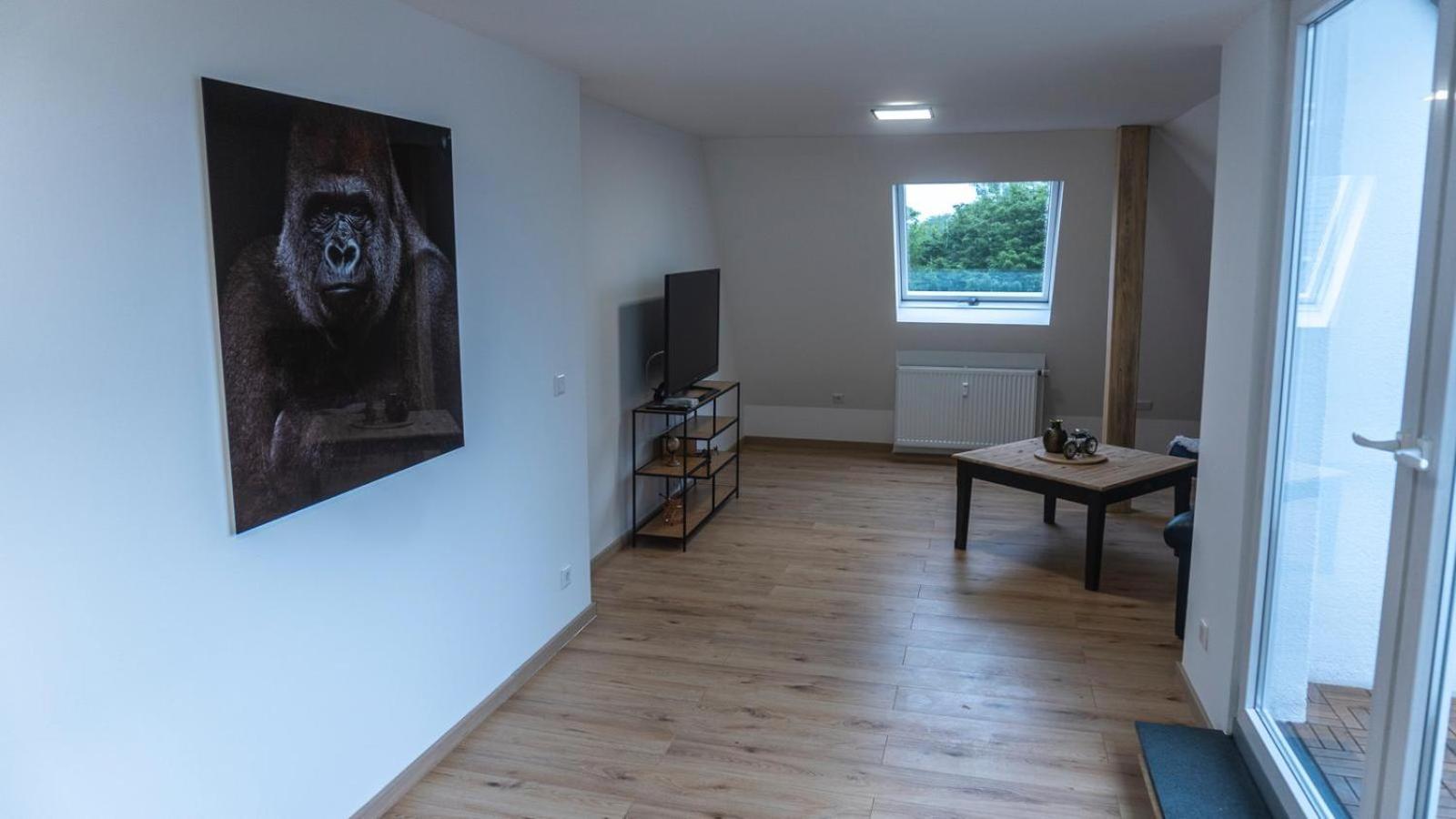 Moderne Ferienwohnung In Gelsenkirchen-Schalke Fuer 1 Bis 7 Personen Mit Terrasse, Ideal Fuer Gruppen & Stadionbesuche Zewnętrze zdjęcie
